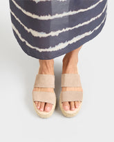Suede Double Sole<br />Two Bands Sandals |