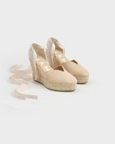 Espadrillas con Zeppa e Scollo a Cuore in Pelle Scamosciata |