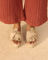 Espadrillas con Zeppa in Camoscio con Dettaglio Nodo |