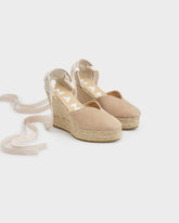 Espadrillas con Zeppa e Scollo a Cuore in Pelle Scamosciata |