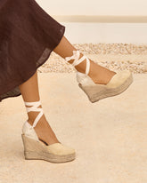 Espadrillas con Zeppa e Scollo a Cuore in Pelle Scamosciata  | 